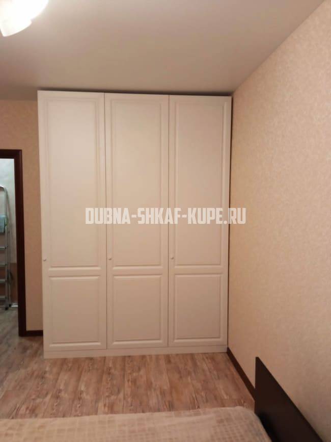 Распашные шкафы Дубна