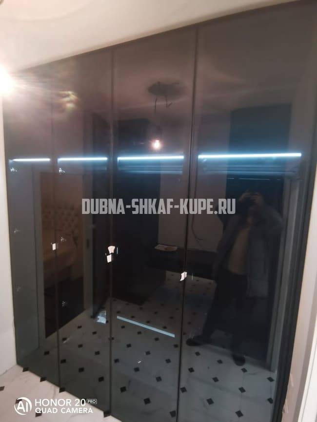 Распашные шкафы Дубна